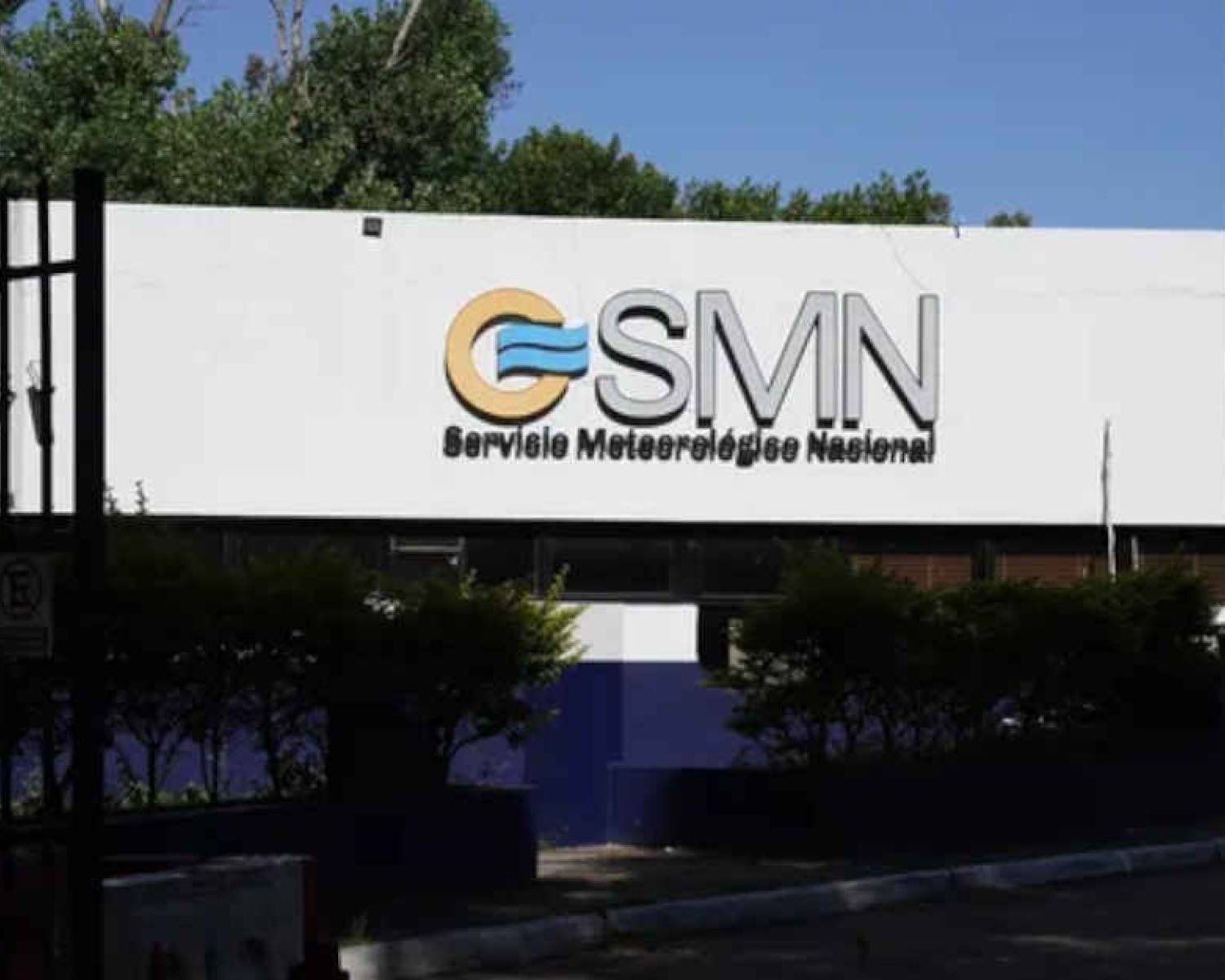 Despidieron a unos 140 trabajadores del Servicio Meteorológico 