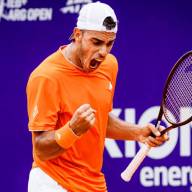 Gran triunfo de Cerúndolo para meterse en la tercera ronda del Masters de Madrid