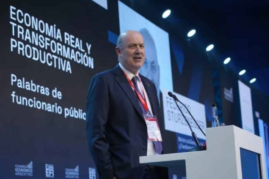 Federico Sturzenegger criticó a 