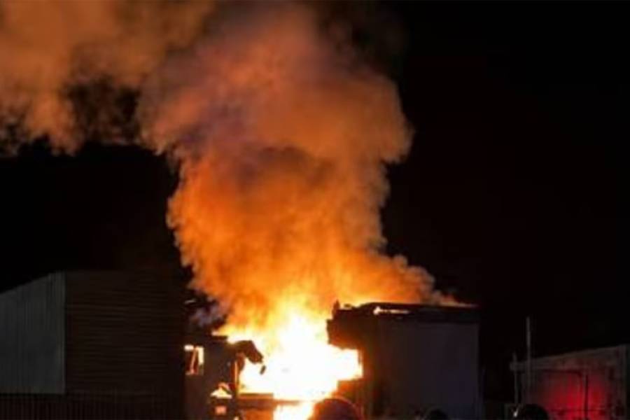 Explotó un edificio en Santa Cruz y buscan víctimas entre los escombros: un bebé y dos adultos murieron
