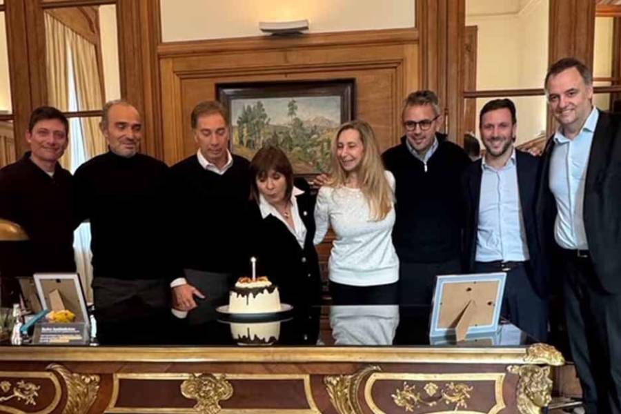 Karina Milei saludó a Bullrich por su cumpleaños y mostró una foto de unidad tras las críticas a Adorni