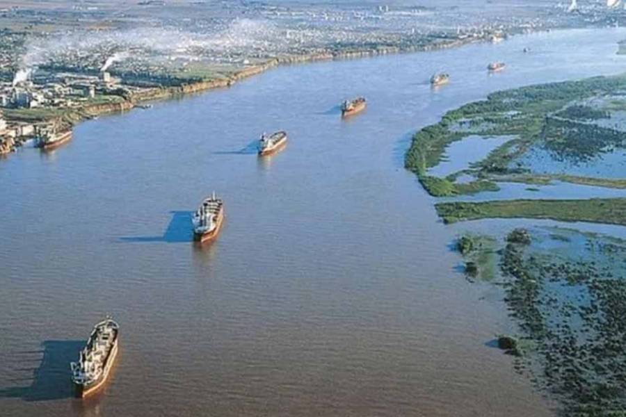 Con una baja del 13,5% en los costos logísticos, el Gobierno adjudicó la Vía Navegable Troncal