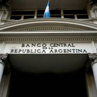 El Banco Central renovó hasta 2028 sus préstamos con bancos internacionales por US$6.000 millones