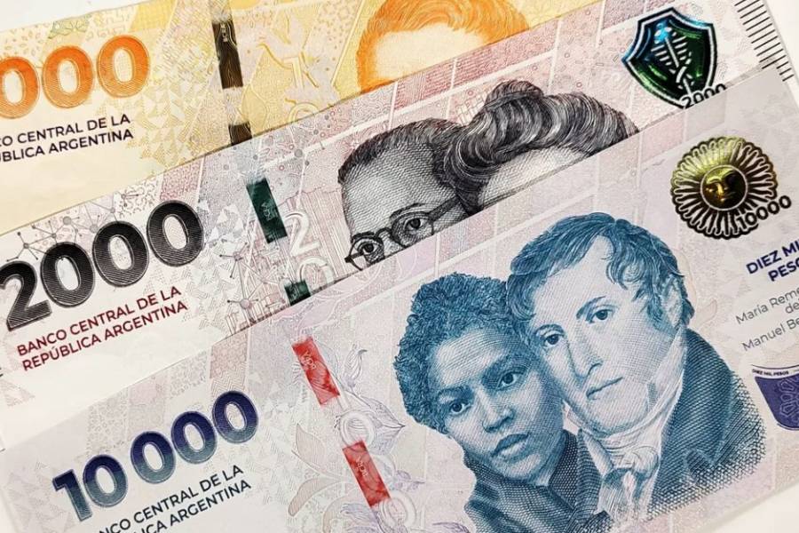 El vocero de Milei aconseja que la gente aprenda a tomar créditos: “No se puede llevar la tarjeta al límite