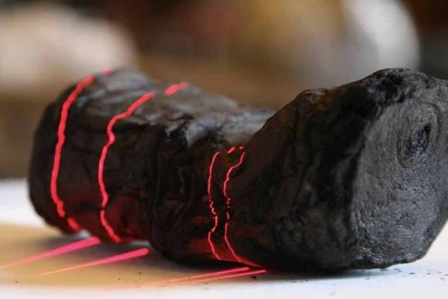 La inteligencia artificial descifró un papiro sepultado por el Vesubio hace 2.000 años