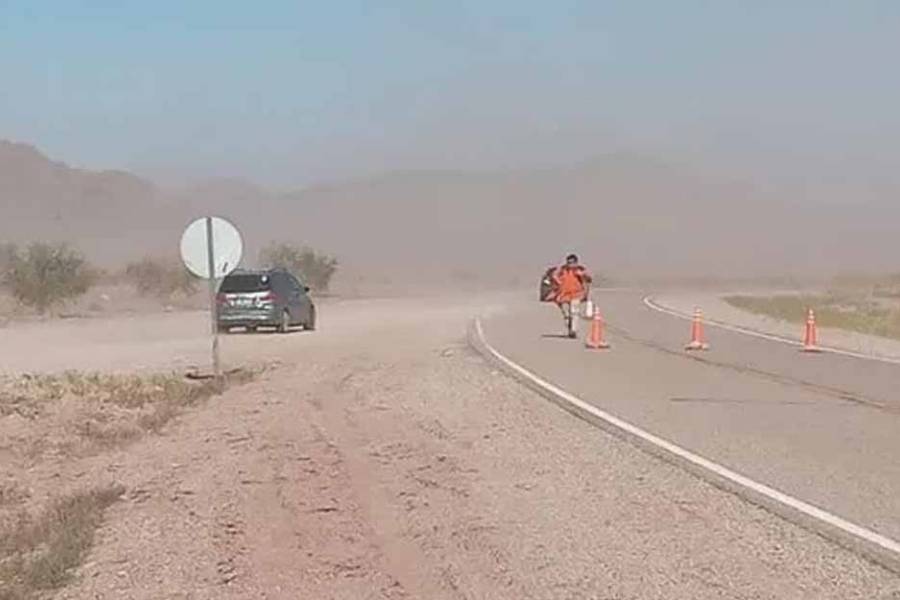 Alerta naranja por vientos fuertes y Zonda en Catamarca