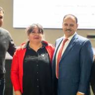 Docentes amenazan con no volver a clases y Quintela no cierra el conflicto