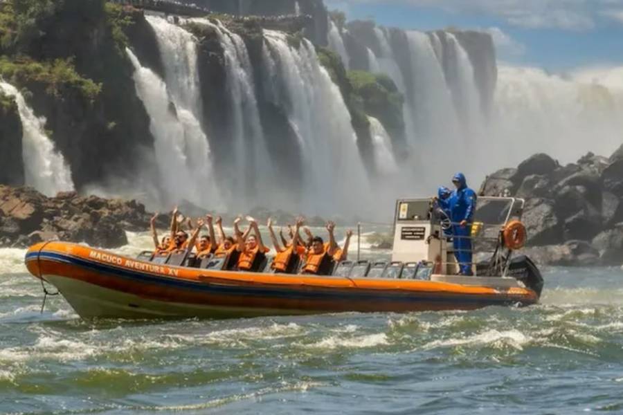 Tragedia en Cataratas: murió un turista holandés tras el vuelco de una lancha