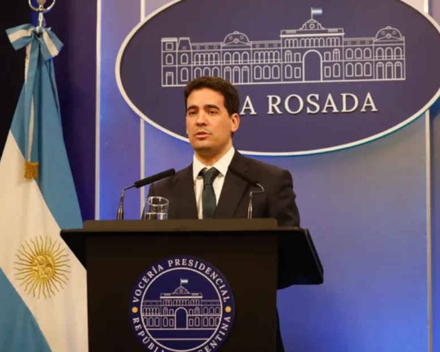El Gobierno adelantó que rechazará este miércoles los proyectos de la oposición para ayudar a los morosos