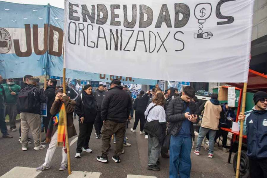 La Argentina lidera la morosidad en América Latina pese a tener el menor nivel de crédito de la región