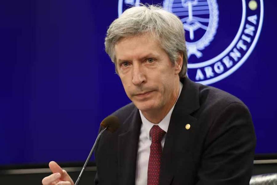 Sin rastros del oro: el PJ amplió la denuncia contra Santiago Bausili y pidió que sea citado al Congreso