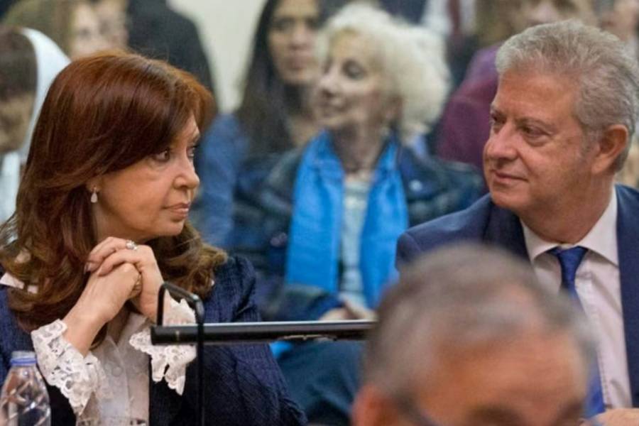 Cristina Kirchner, otra vez en el centro del juicio por los Cuadernos: dos careos ponen el foco en su allanamiento