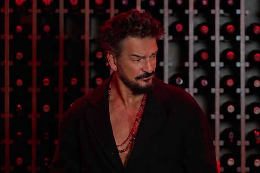 Ricardo Arjona anunció un adelanto de su próximo sencillo: “Amor Factura