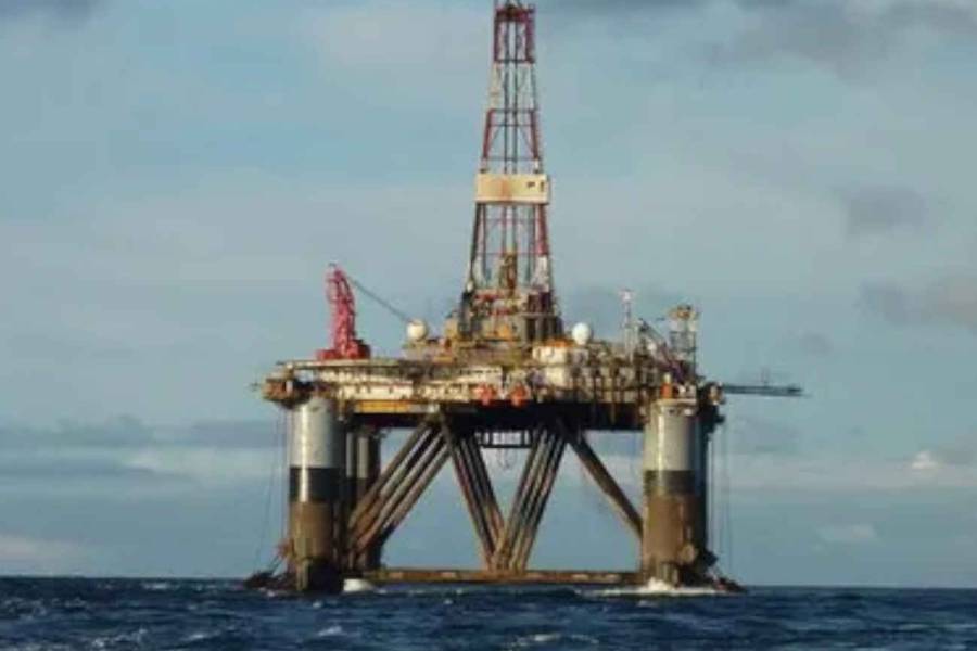 Tensión por el petróleo en Malvinas: Halliburton abandona el proyecto y Rockhopper se hunde en Londres