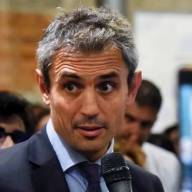 Para blindar el DNU 70, el Gobierno busca rescatar la Ley de Tierras y negocia cambios a proyectos de Malvinas y Presupuesto