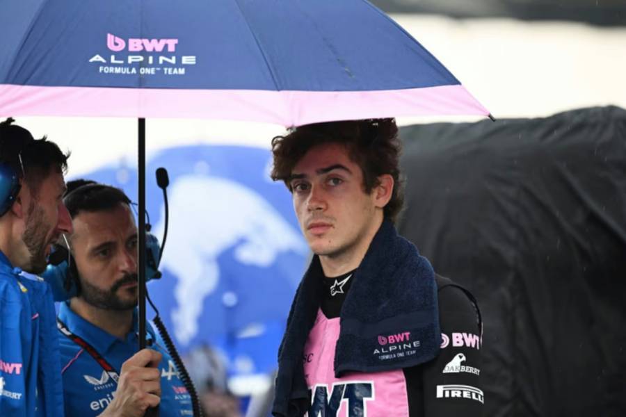 La bronca de Colapinto tras su abandono en la sprint de Singapur: 