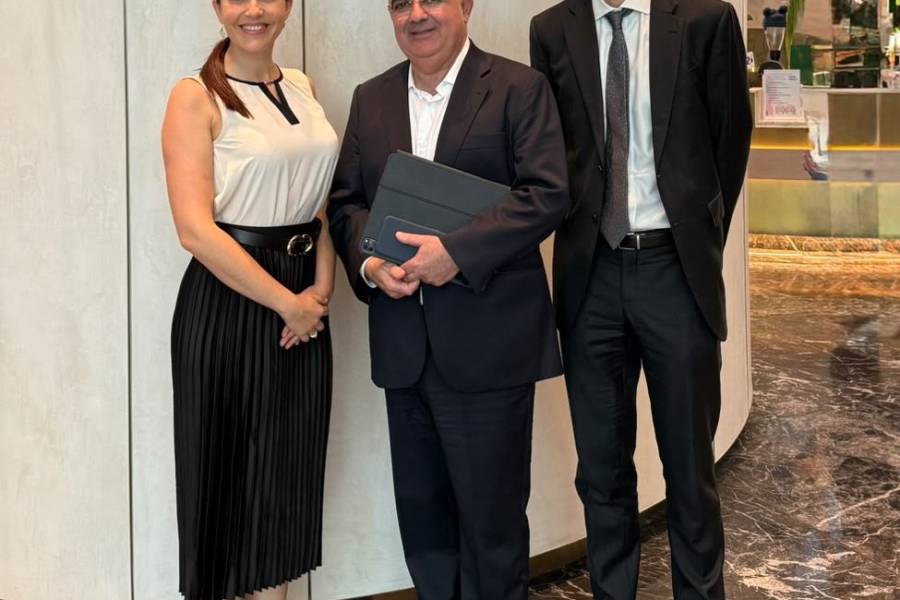 El Gobernador se reunió con representantes de Galan Lithium en Australia