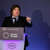 Javier Milei habló en España y hubo un detalle que sorprendió: qué pasó con los sponsors