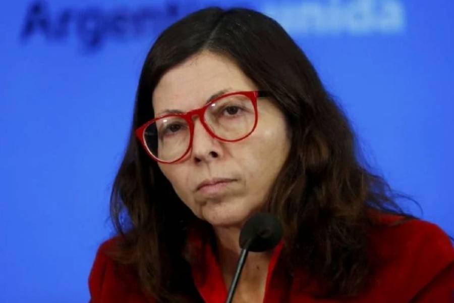 Una diputada radical fue a la Justicia para saber cuánto cobraba Silvina Batakis como presidenta del Banco Nación
