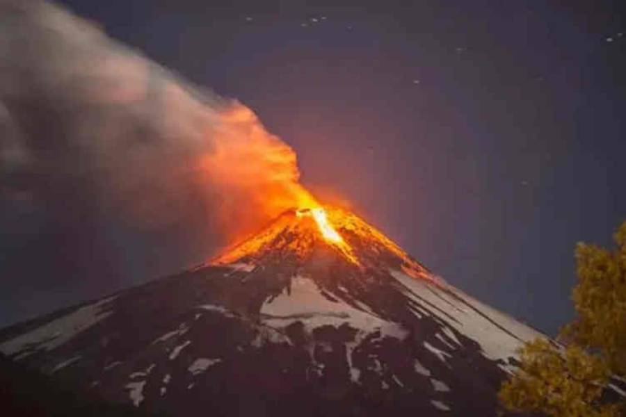 Preocupación en Neuquén por la actividad del volcán Villarrica en Chile